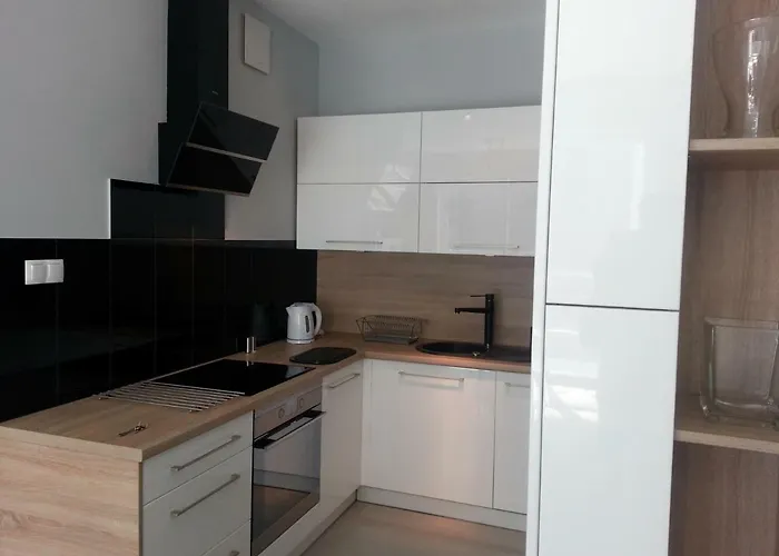 Strict Center Towarowa * Poznan