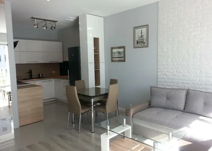 Strict Center Towarowa Poznan