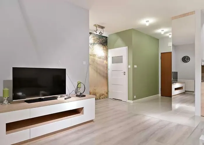 Strict Center Towarowa Poznan